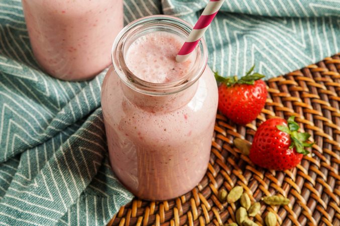 strawberry-dessert-recipes-strawberry-lassi